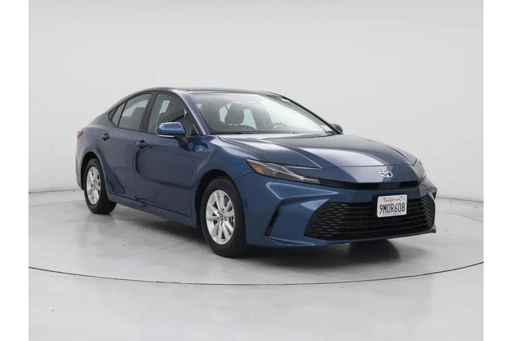 $29998 : Toyota Camry 2025 LE 4dr Sed image 1