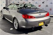 $16995 : Used 2012 G37 Convertible 2dr thumbnail