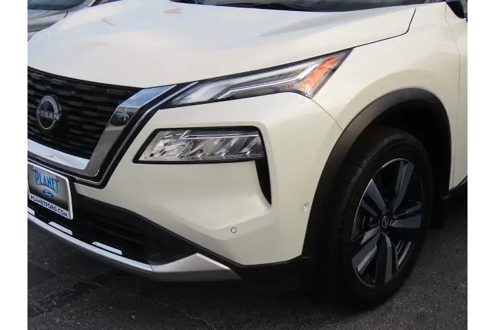 $24999 : Nissan Rogue 2023 Platinum 4 image 2