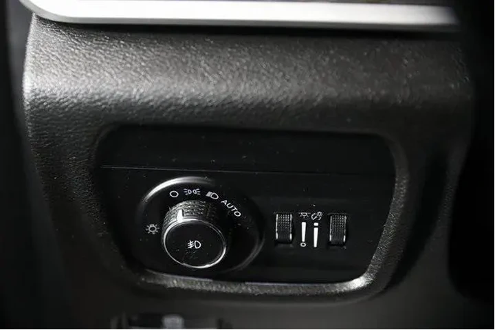 $25991 : Jeep Grand Cherokee L 2021 4 image 8