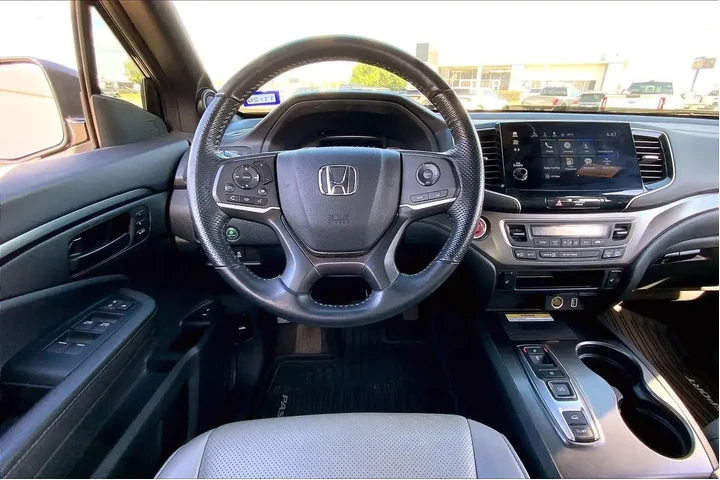 $34407 : Honda Passport 2023 AWD EX-L image 6