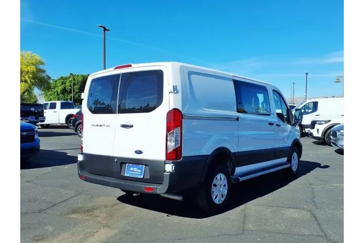 $34423 : Ford Transit 2024 250 3dr SW image 6