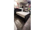 $150 : VENDO CAMA QUEEN CON COLCHÓN thumbnail