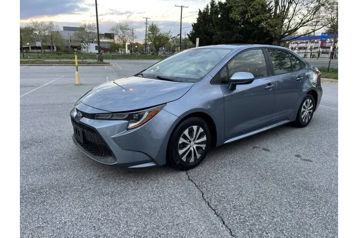 $14500 : 2022 Corolla Hybrid LE image 3