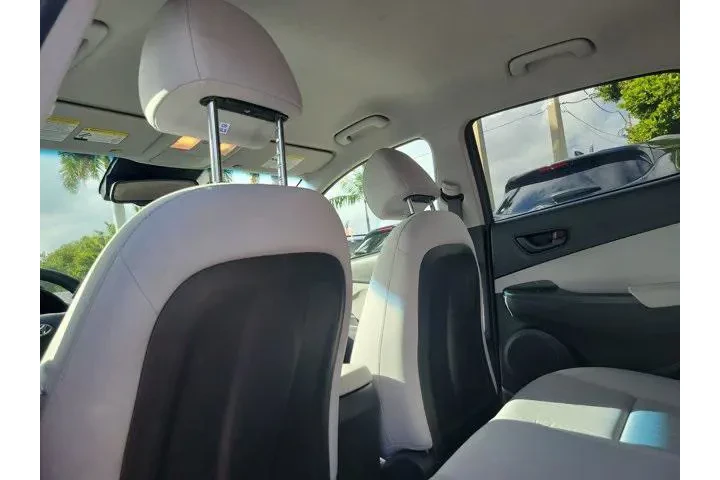 $18575 : Hyundai KONA 2022 SEL 4dr Cr image 9