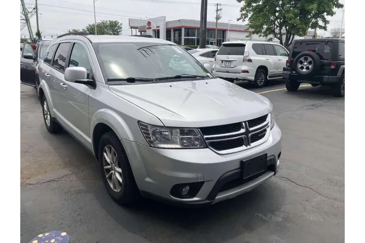 $8500 : 2014 Journey SXT image 3