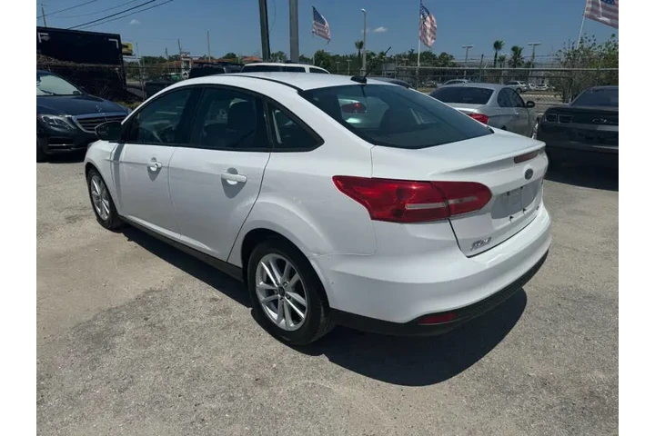 $5897 : 2017 Focus SE image 8