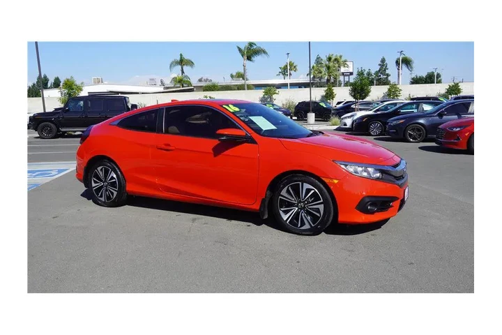 $16984 : 2016 Civic Coupe EX-T image 4