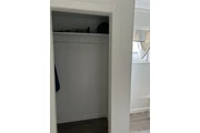 $1500 : Se renta cuarto con baño thumbnail