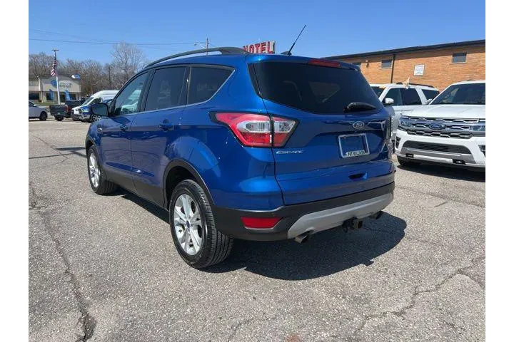 $11965 : Ford Escape 2017 AWD SE 4dr image 6