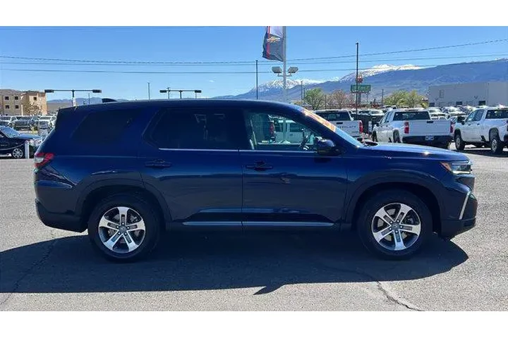 $29984 : Honda Pilot 2023 AWD EX-L 4d image 4