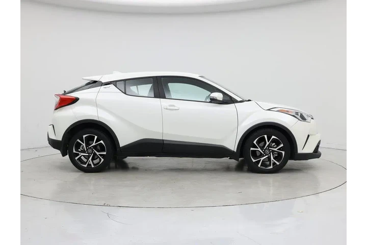 $21998 : Toyota C-HR 2018 XLE 4dr Cro image 7