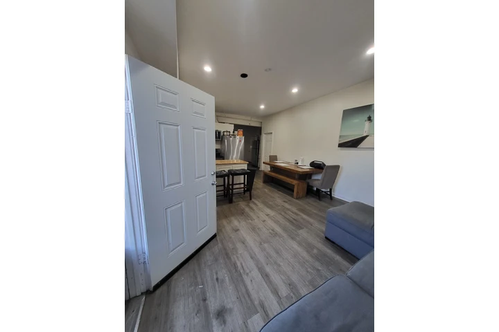 $800 : Cuarto en Los Angeles image 1