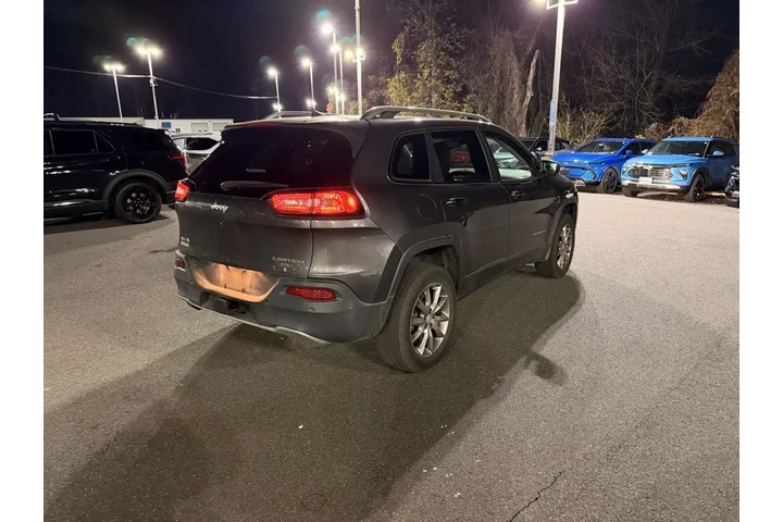 $17999 : Jeep Cherokee 2018 4x4 Limit image 5