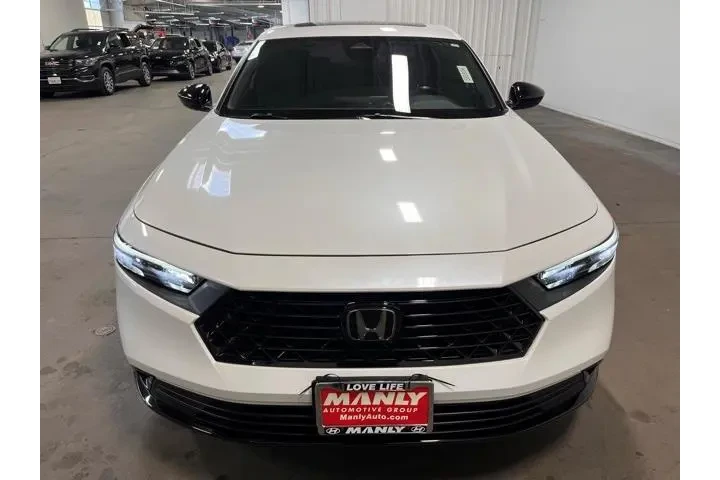 $27957 : Honda Accord Hybrid 2023 image 8