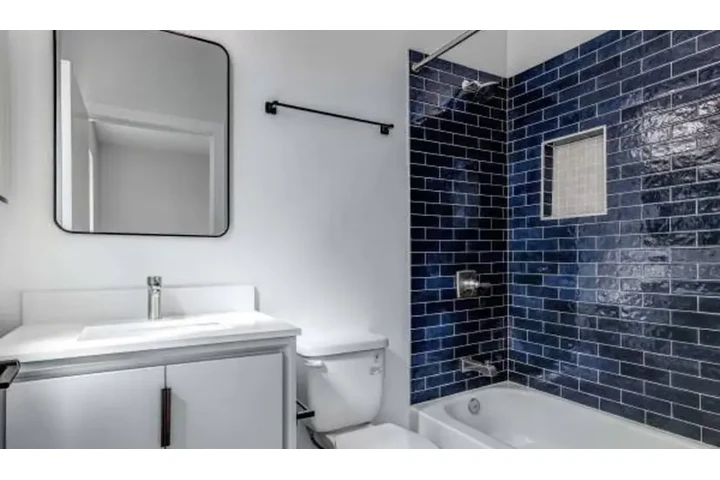$1500 : Available 1Bed Apt in LA image 5