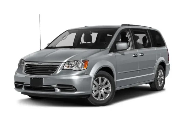 $4990 : Chrysler Town and Country 20 image 4