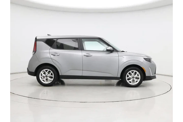 $16998 : Kia Soul 2023 LX 4dr Crossov image 7