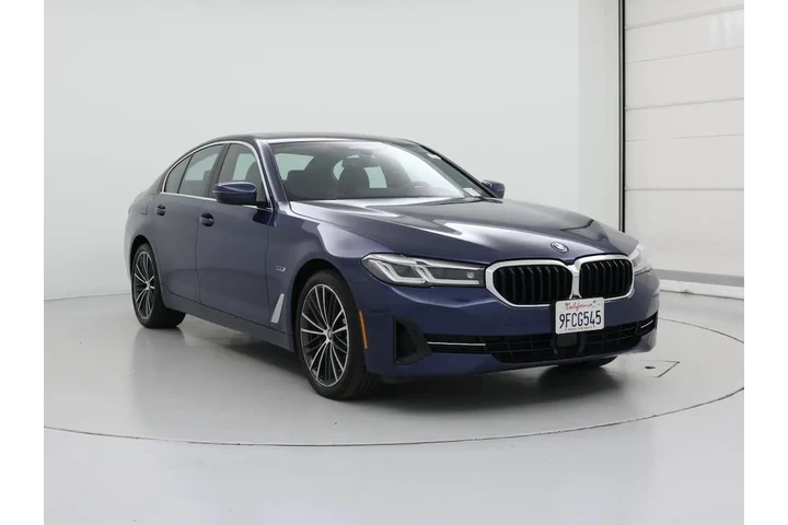 $36998 : BMW 5 Series 2023 530e 4dr S image 1