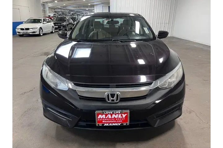 $15707 : Honda Civic 2016 LX 4dr Seda image 8