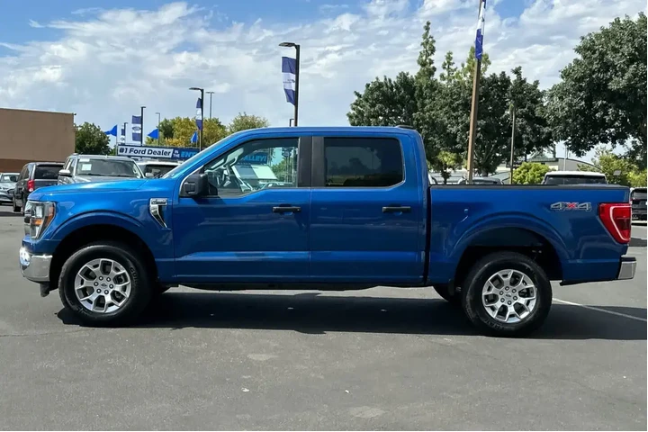 $33999 : Ford F-150 2023 4x4 XLT 4dr image 6
