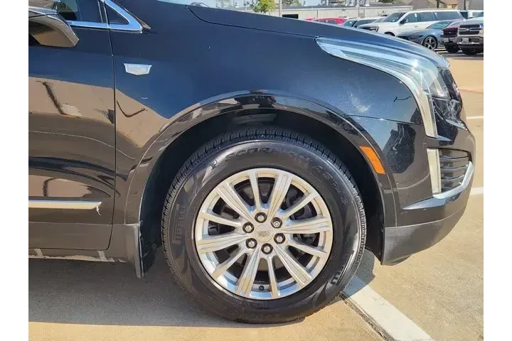 $12546 : Cadillac XT5 2017 4dr SUV image 8