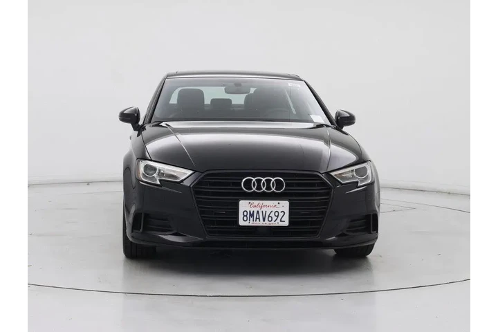 $21998 : Audi A3 2019 Titanium 40 TFS image 5