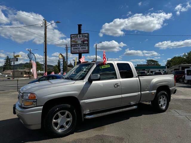 $12995 : 2004 GMC Sierra 1500 Denali image 8