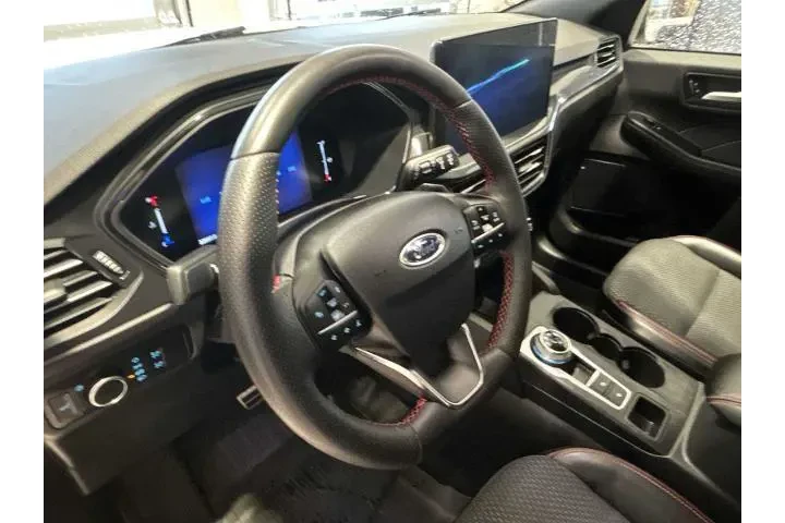 $24965 : Ford Escape 2024 AWD ST-Line image 9
