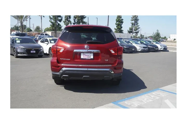 $12784 : 2018 Pathfinder SV image 6