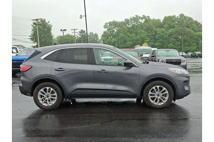 $21701 : Ford Escape 2022 AWD SE 4dr image 8