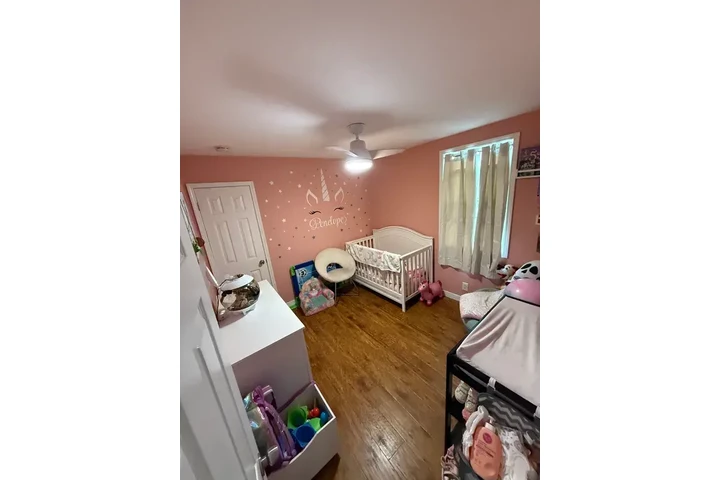 $1700 : Downey Renta 🏡 image 7