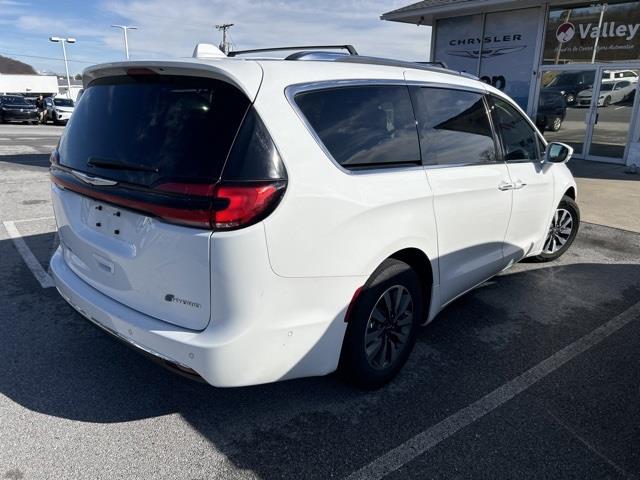 $24900 : PRE-OWNED  CHRYSLER PACIFICA H image 5