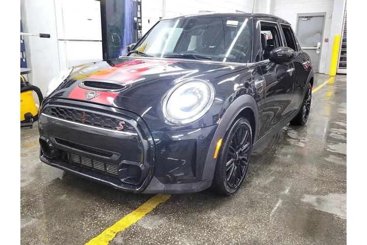 $23998 : MINI Hardtop 4 Door 2022 Coo image 3