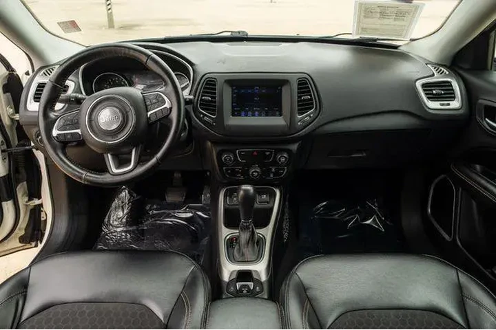 $13285 : Jeep Compass 2018 Latitude 4 image 7