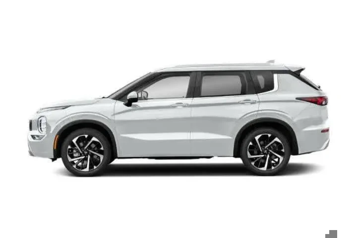 $31888 : Mitsubishi Outlander 2024 AW image 3