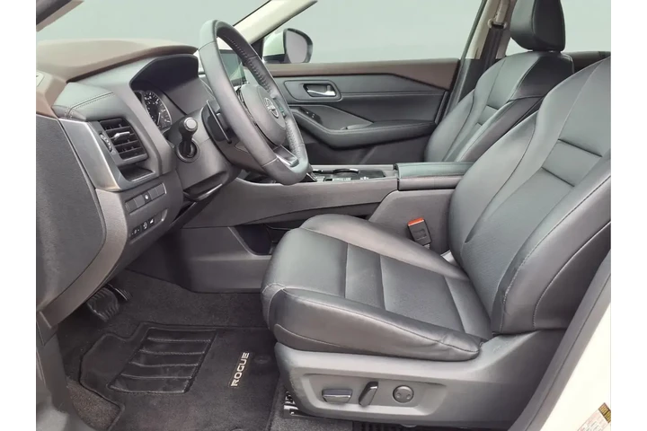 $19995 : Nissan Rogue 2023 SV 4dr Cro image 10