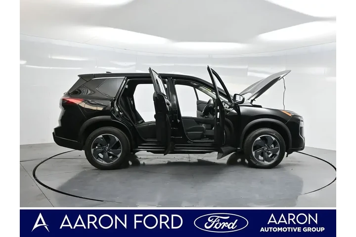 $18806 : Nissan Rogue 2024 SV 4dr Cro image 4