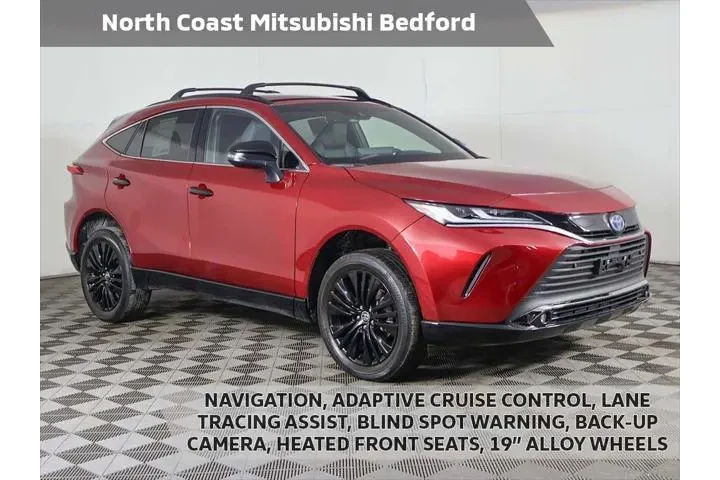 $30490 : Toyota Venza 2023 AWD LE 4dr image 1