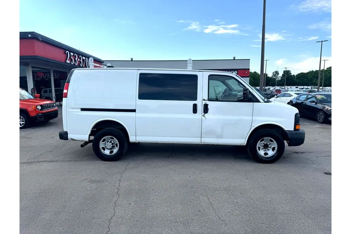 $4980 : 2009 Express Cargo Van RWD 25 image 1