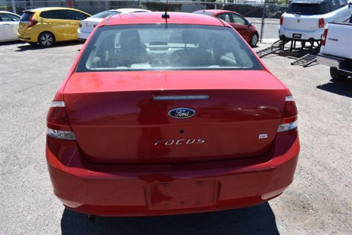 $7995 : 2008 Focus SE Sedan image 7