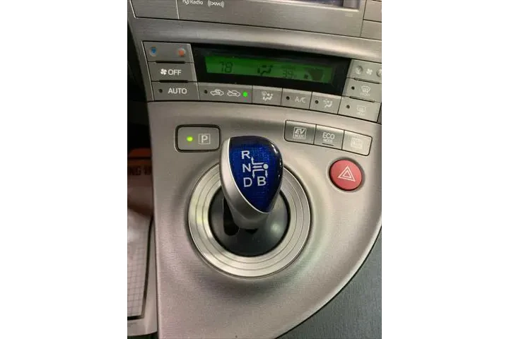 $10489 : Toyota Prius 2012 One 4dr Ha image 7