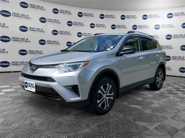 $22999 : PRE-OWNED 2018 TOYOTA RAV4 LE image 1