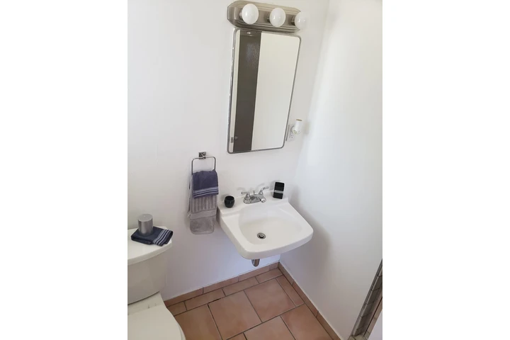 $2650 : Beautiful Family Home image 8