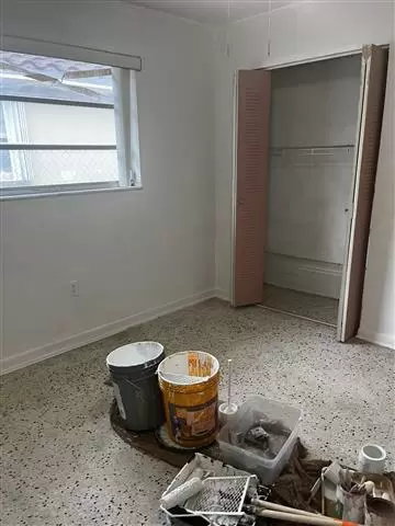 $2750 : Duplex para rentar 3/1 hialeah image 8