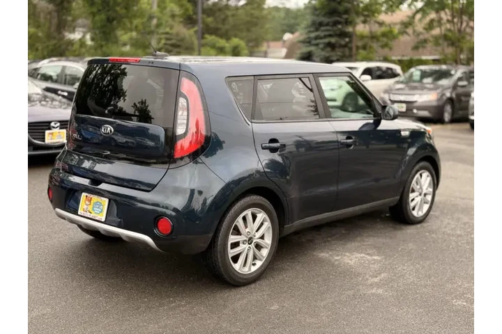 $9500 : 2018 Soul + image 7