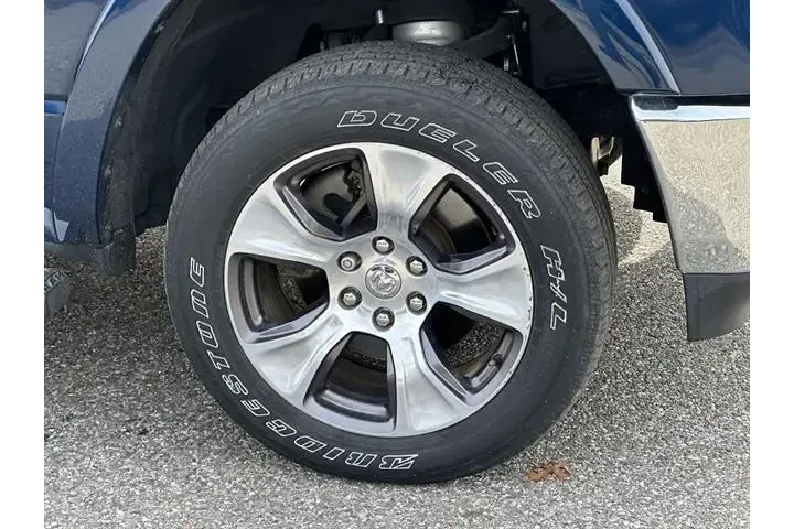 $29806 : Ram 1500 2019 4x4 Laramie 4d image 7