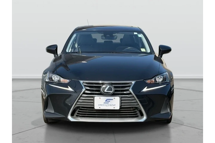 $25485 : Lexus IS 300 2018 AWD 4dr Se image 2
