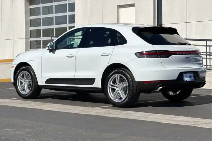 $29900 : Porsche Macan 2020 AWD 4dr S image 5