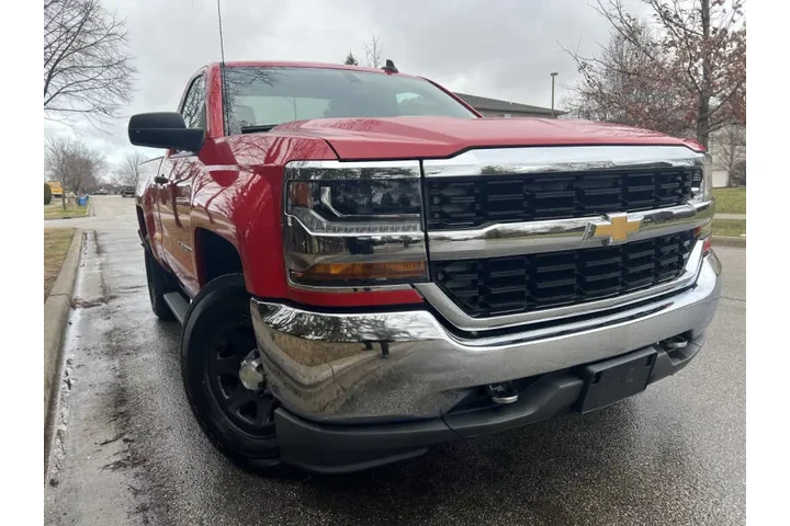 $16995 : 2016 Silverado 1500 Work Truck image 1